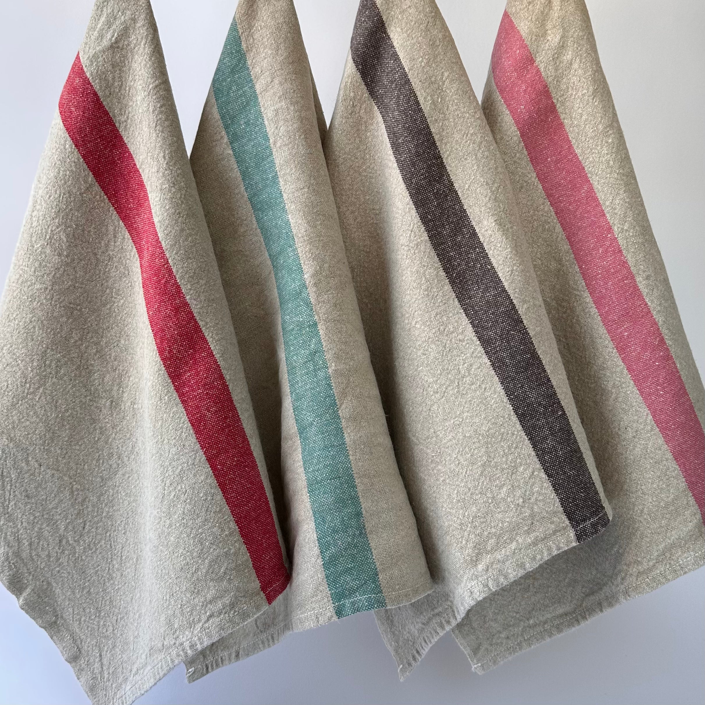 Melania Italian Linen Towels With Fringe